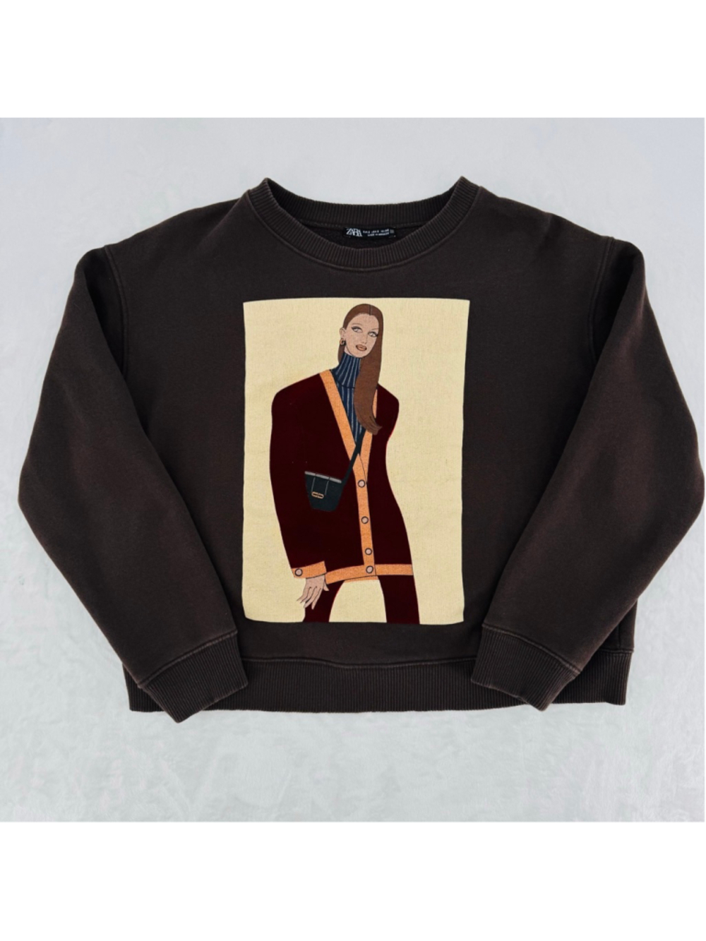 Zara Brown Sweatshirt European Style Woman Graphic Crewneck Cotton Blend Small